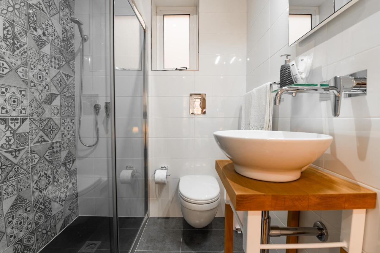 Monreal Boutique Townhouse - R024Rm3 Hotell Paola Eksteriør bilde