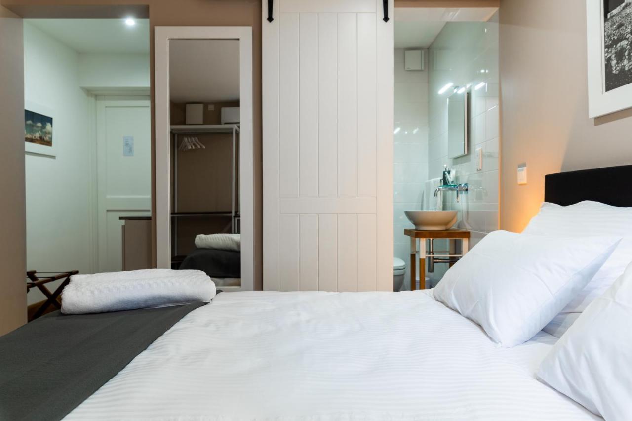 Monreal Boutique Townhouse - R024Rm3 Hotell Paola Eksteriør bilde